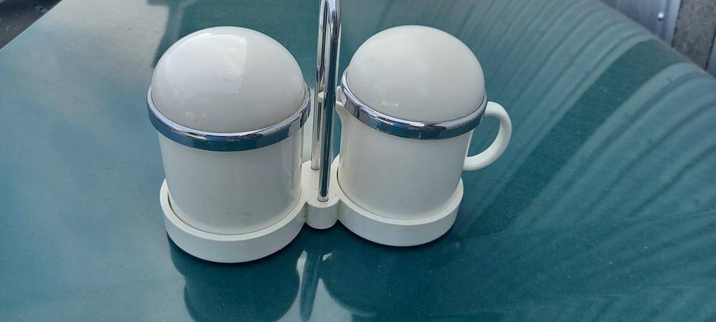 Melk en suikerkannetje in houder, Huis en Inrichting, Minder dan 50 cm, Gebruikt, Wit, Ophalen of Verzenden
