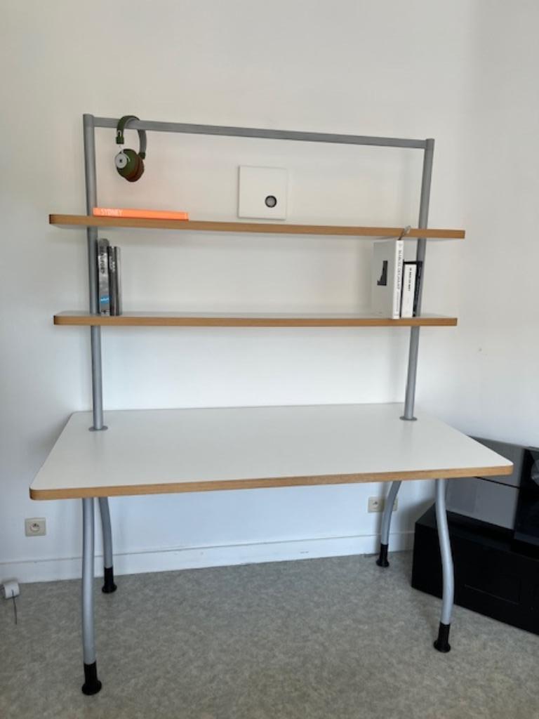 Tafel MOBIL GIRGI met boekenrekje, Ophalen, Gebruikt, Tafel