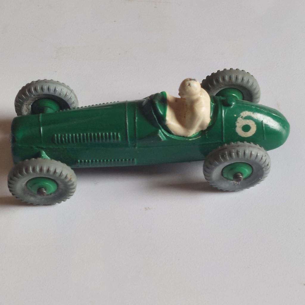 DINKY TOYS 322 COOPER BRISTOL FABRICAGE VAN RACEAUTODEFECTEN, Ophalen of Verzenden, Gebruikt, Overige typen, Dinky Toys