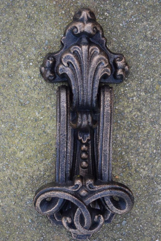 Deurklopper, klopper van gepatineerd gietijzer., Ophalen of Verzenden, Nieuw