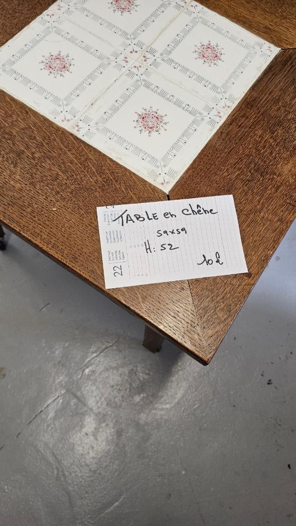 Meuble ordi///table basse en chêne roues, Enlèvement, Comme neuf