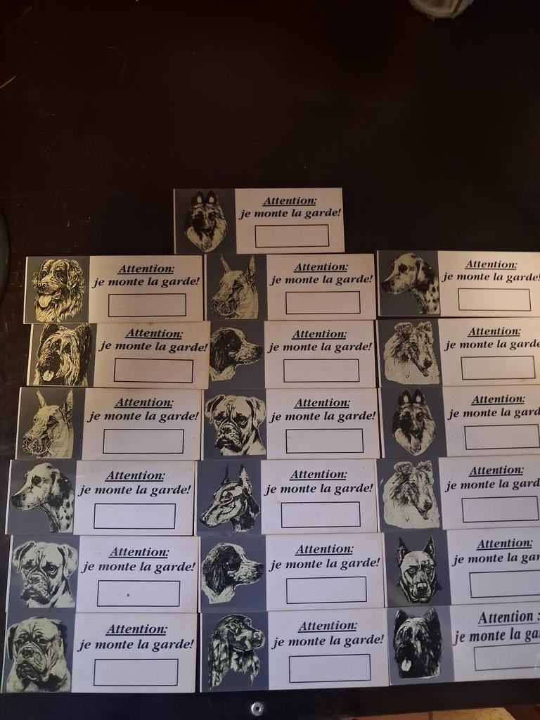 19 Plaques de garde