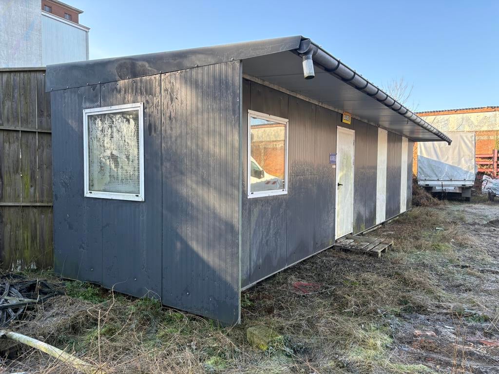 Bureel/opslag container, Enlèvement