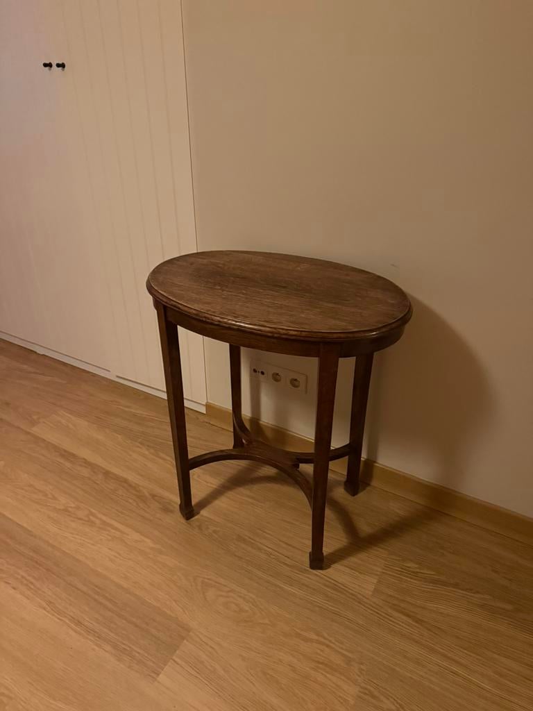 Bijzettafel, Enlèvement