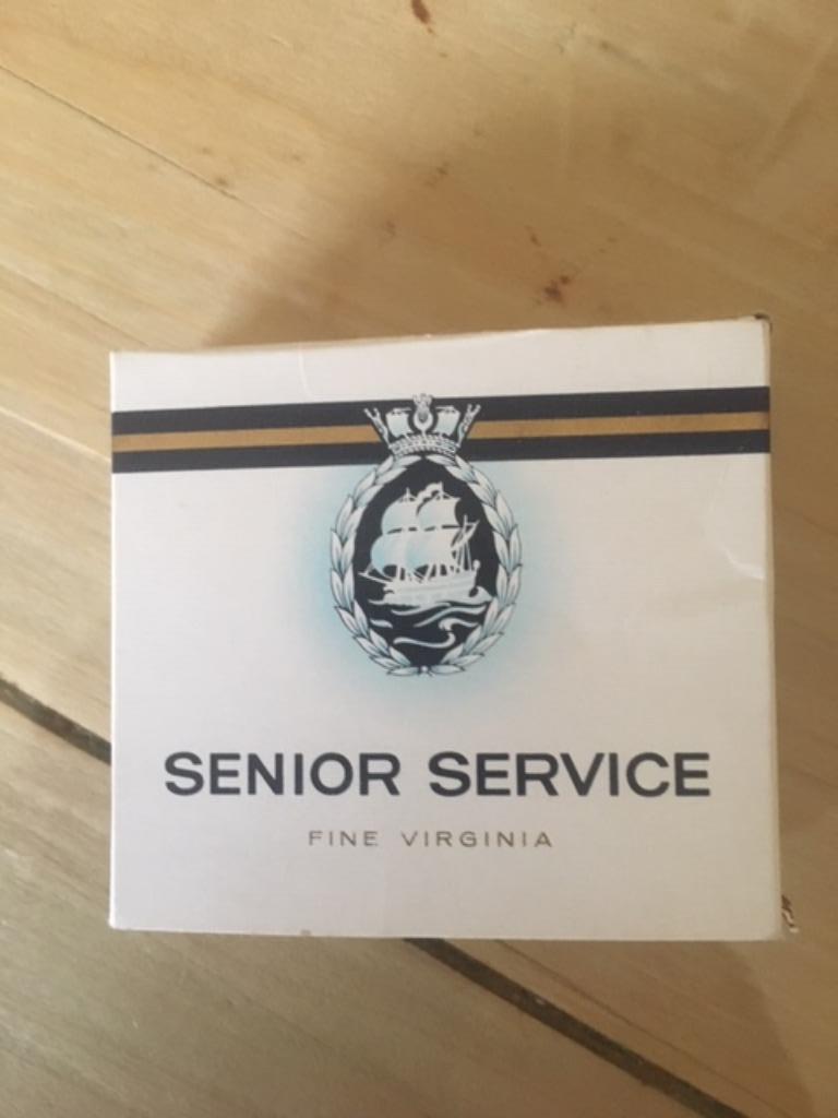 SENIOR SERVICE vintage pakje, Verzamelen, Ophalen of Verzenden, Zo goed als nieuw, Tabaksdoos of Verpakking