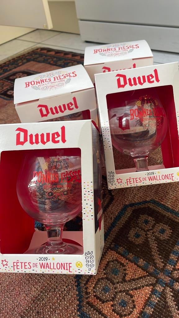 Verre a bière, Collections, Verres & Petits Verres, Enlèvement, Neuf