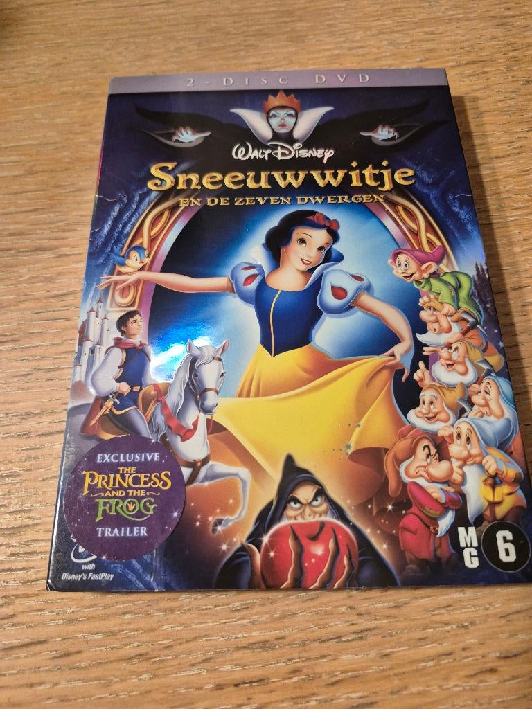 Dvd Sneeuwwitje en de zeven dwergen (Disney) nummer 1, Tekenfilm, Overige soorten, Ophalen of Verzenden, Zo goed als nieuw