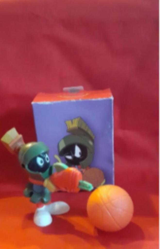 Figurine warner bros MC donald, Collections, Enlèvement ou Envoi, Comme neuf, Autres types