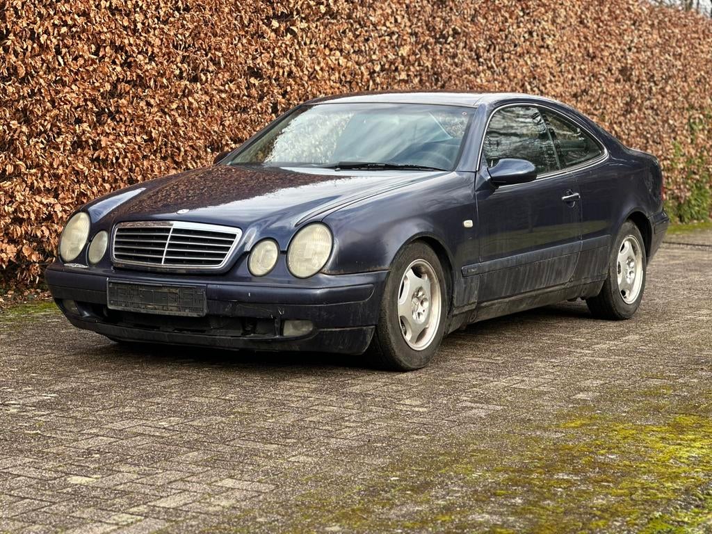 Mercedes CLK 200 Benzine 1997 Automaat 900, Auto's, Automaat, Bedrijf, CLK, 3 deurs