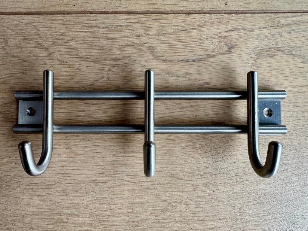 Porte manteau avec 3 crochets en alu brossé, Maison & Meubles, Accessoires pour la Maison | Portemanteaux, Enlèvement ou Envoi
