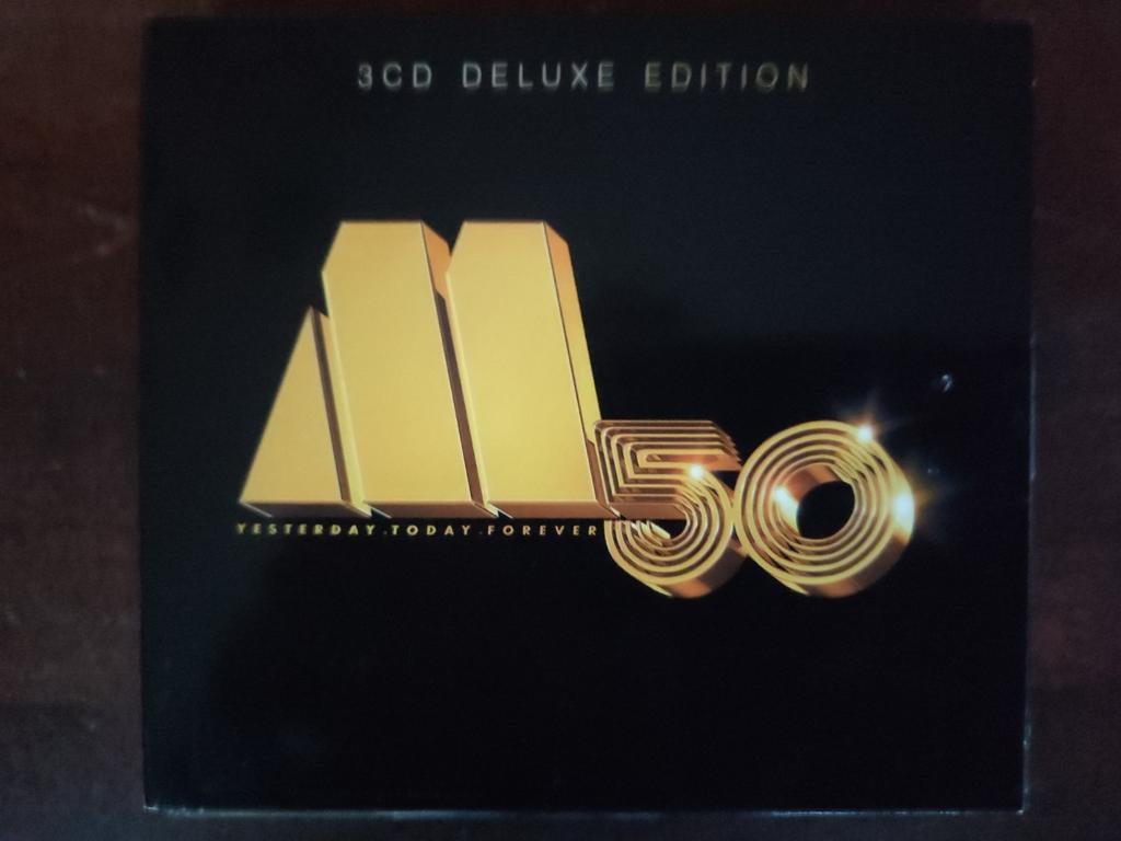 Édition Deluxe 3 CD : MOTOWN 50 Yesterday, Today, Forever, Enlèvement ou Envoi, Comme neuf