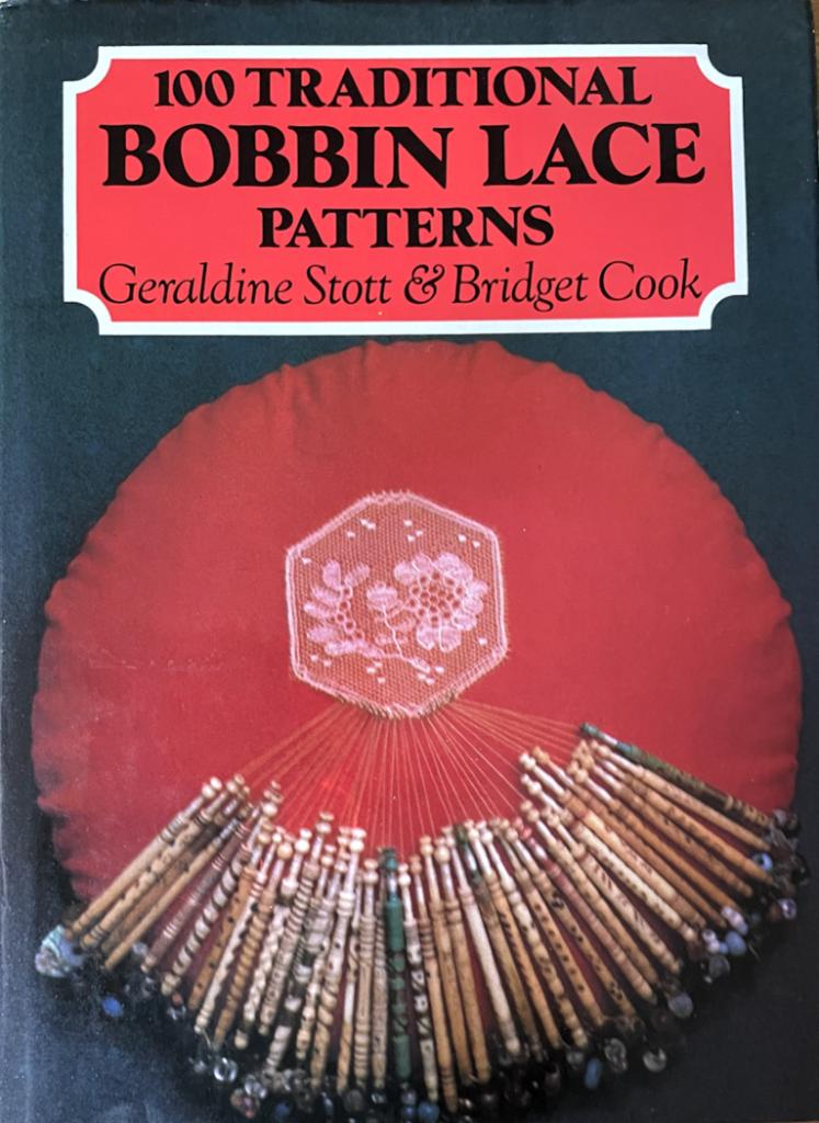 100 Traditional Bobbin Lace Patterns, Geraldine (kantklossen, Boeken, Ophalen of Verzenden, Gelezen