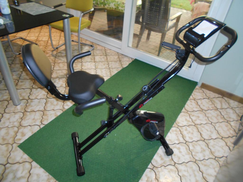 vélo d'appartement, Sports & Fitness, Enlèvement, Neuf, Jambes, Vélo d'appartement