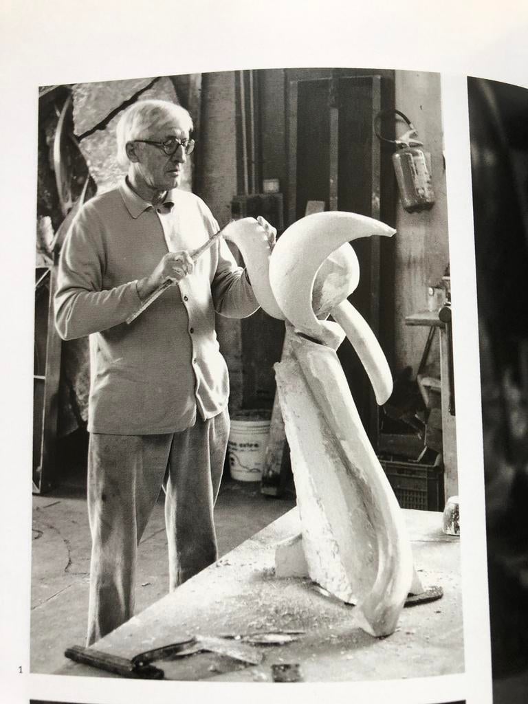 Olivier Strebelle sculpturen in Parijs