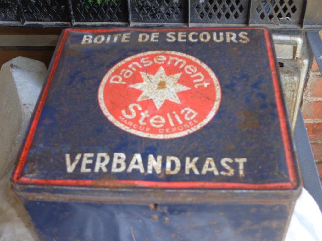 oude antieken verbandkist (verzamelobject), Ophalen