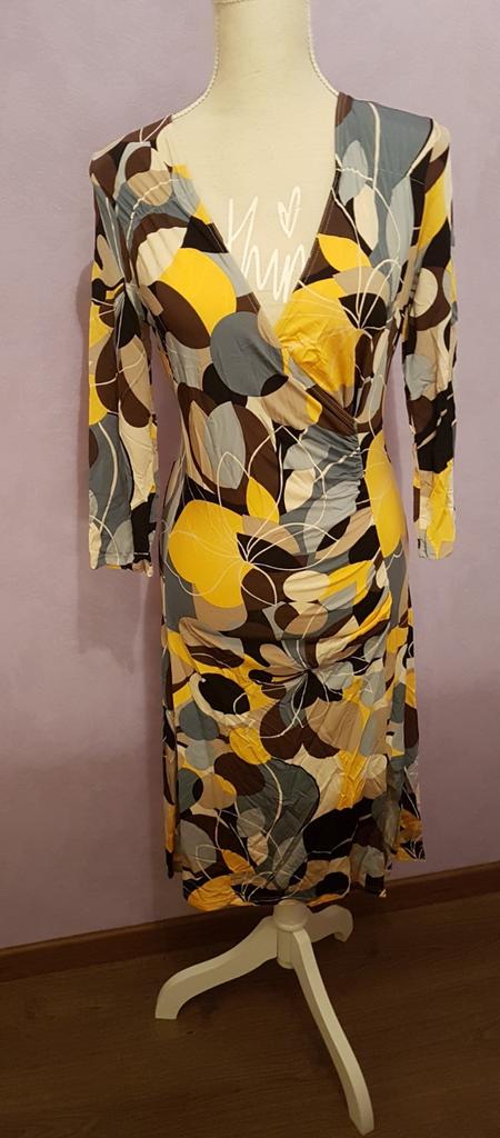 Robe colorée avec fente latérale. Tissu extensible taille Me, Enlèvement ou Envoi, Comme neuf