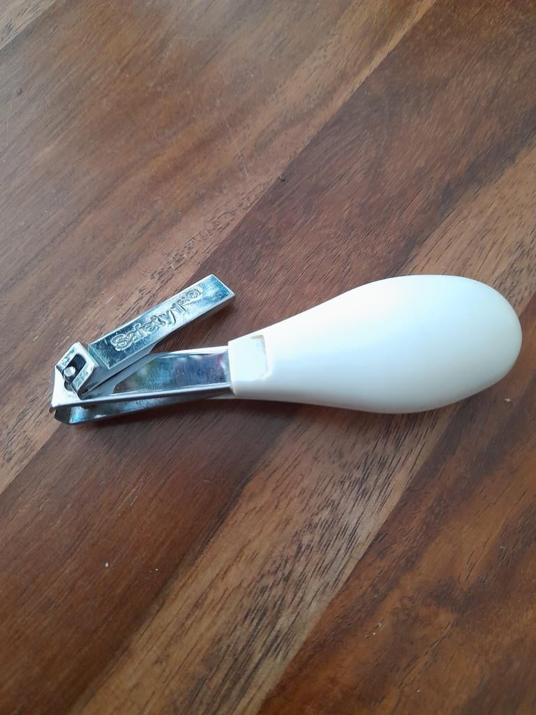 Nagelknipper voor baby met ergonomische handgreep, Ophalen, Gebruikt