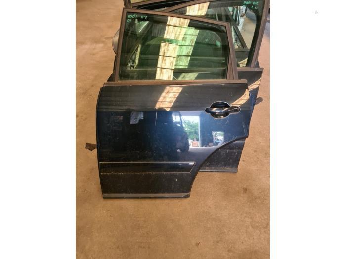 Portier 4Deurs links-achter van een Audi A2 (LZ5Q), Gebruikt, Deur, 3 maanden garantie, Audi