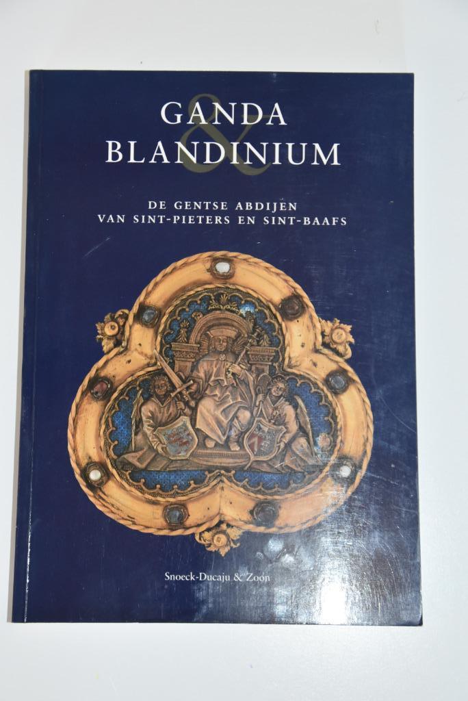Ganda Blandinium 1997, Boeken, Verzenden, Gelezen