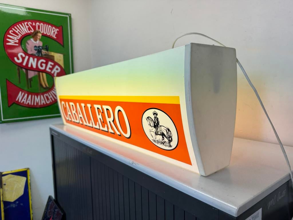 Boîte à lumière publicitaire pour cigarettes CABALLERO, Enlèvement, Utilisé, Table lumineuse ou lampe (néon)