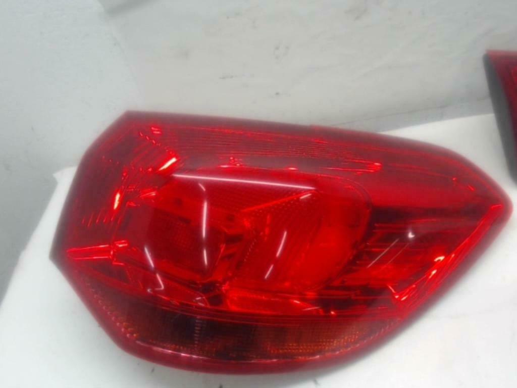 feu arriere gauche  opel Astra  ASTRA (J) SPORTS TOURER, Enlèvement, Utilisé, Opel