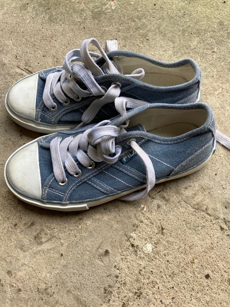 Sneakers van het merk fila maat 32, Ophalen, Zo goed als nieuw