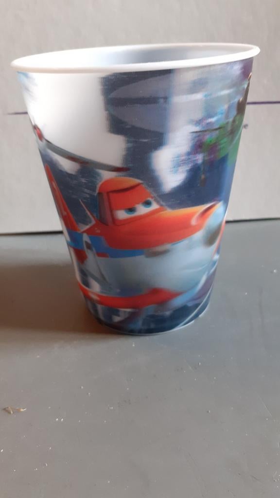 Verre disney planes fire et rescue avec motif effet relief, Collections, Disney, Enlèvement ou Envoi, Comme neuf