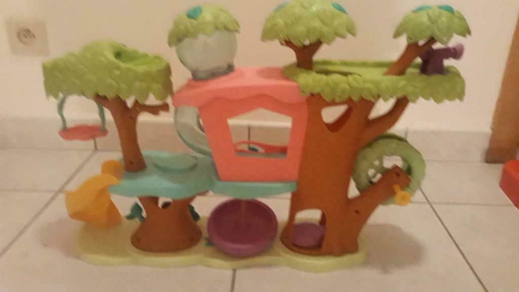 Little pet shop: boom + huis, Ophalen, Zo goed als nieuw