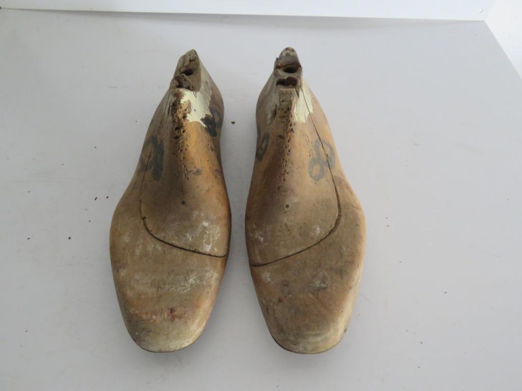 Paire de chaussure ancienne dure pointure 38, Enlèvement ou Envoi