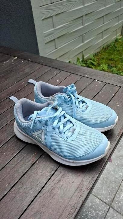 Reebok, Enlèvement ou Envoi, Comme neuf