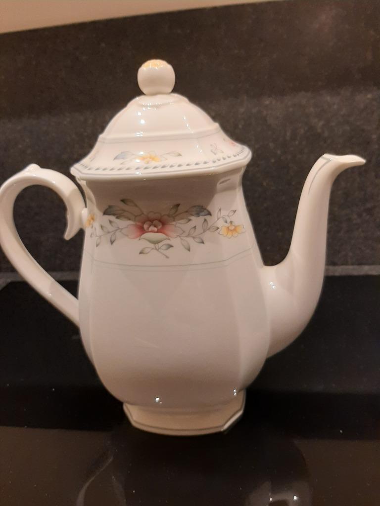 Belle cafetière Villeroy & BoCh « Nankin », Enlèvement ou Envoi, Neuf, Porcelaine, Autres types