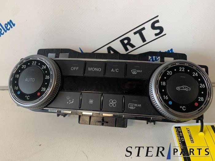 Airco bedieningspaneel van een Mercedes C-Klasse, Ophalen of Verzenden, 3 maanden garantie, Gebruikt, Mercedes-Benz