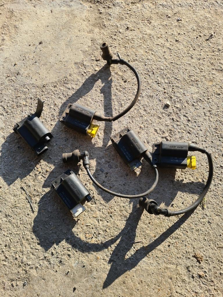 Diverse Piaggio bobijn met cdi origineel van Piaggio top, Ophalen of Verzenden
