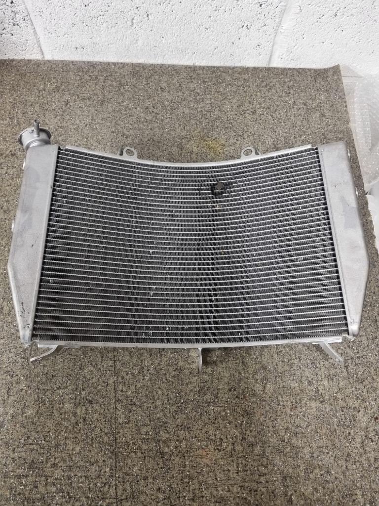 yamaha r6 2017-2026 radiator, Motoren, Ophalen of Verzenden, Gebruikt