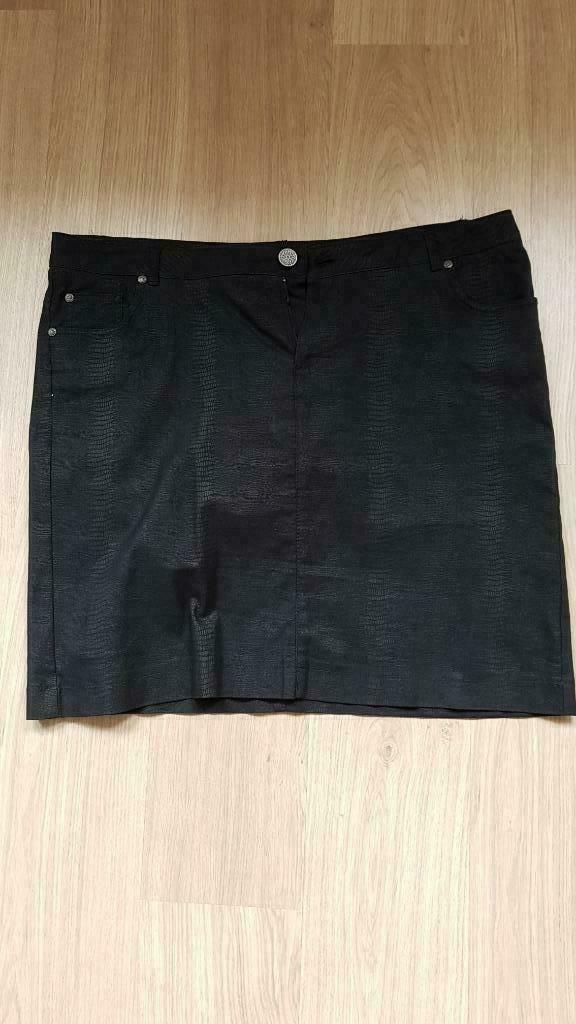 rok zwart 46, Ophalen of Verzenden, Zo goed als nieuw, Maat 46/48 (XL) of groter, Zwart