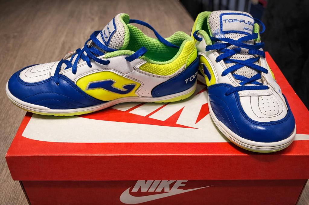 Joma Top Flex minivoetschoenen voor binnen, Kinderen en Baby's, Kinderkleding | Schoenen en Sokken, Zo goed als nieuw, Sportschoenen