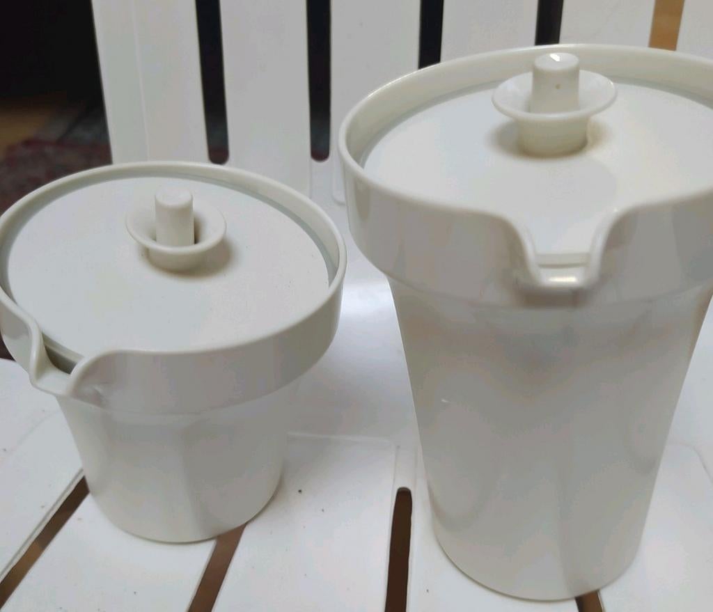 Nouveaux pichets Tupperware, 2 pièces, Enlèvement ou Envoi, Comme neuf