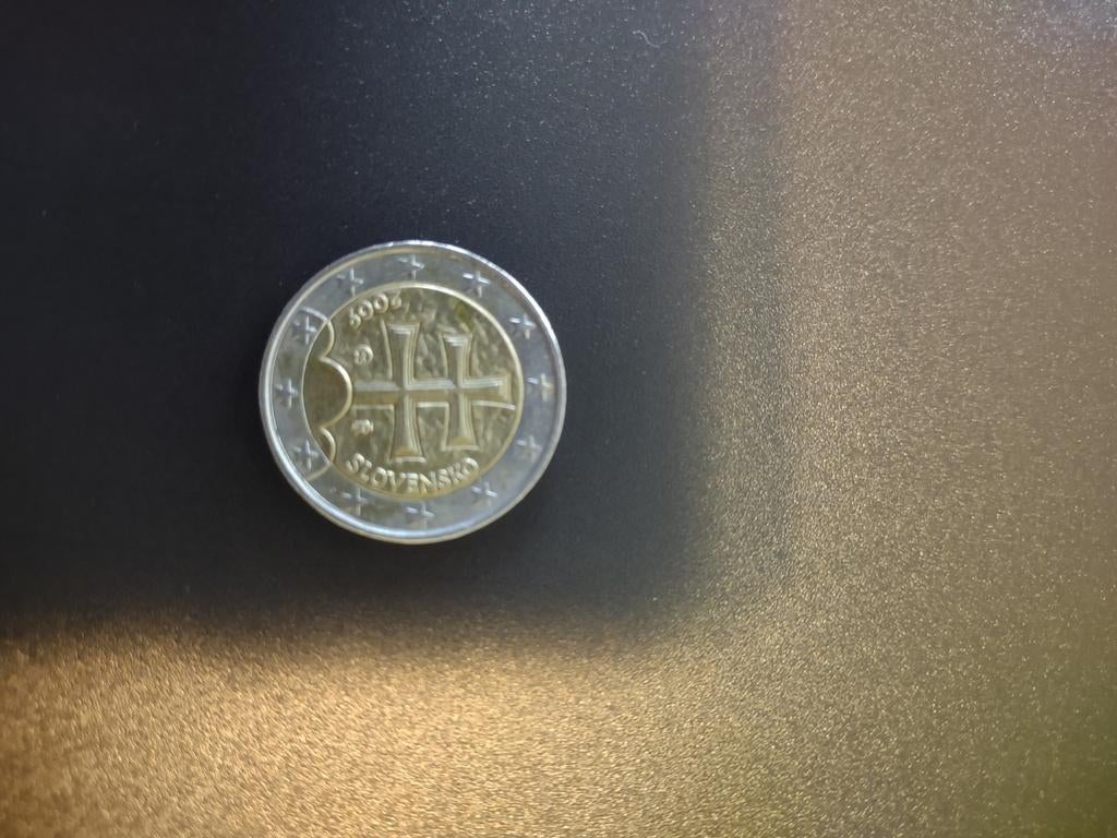 Pièce rare de 2€, Timbres & Monnaies, Monnaies | Europe | Monnaies euro, Enlèvement, Slovénie