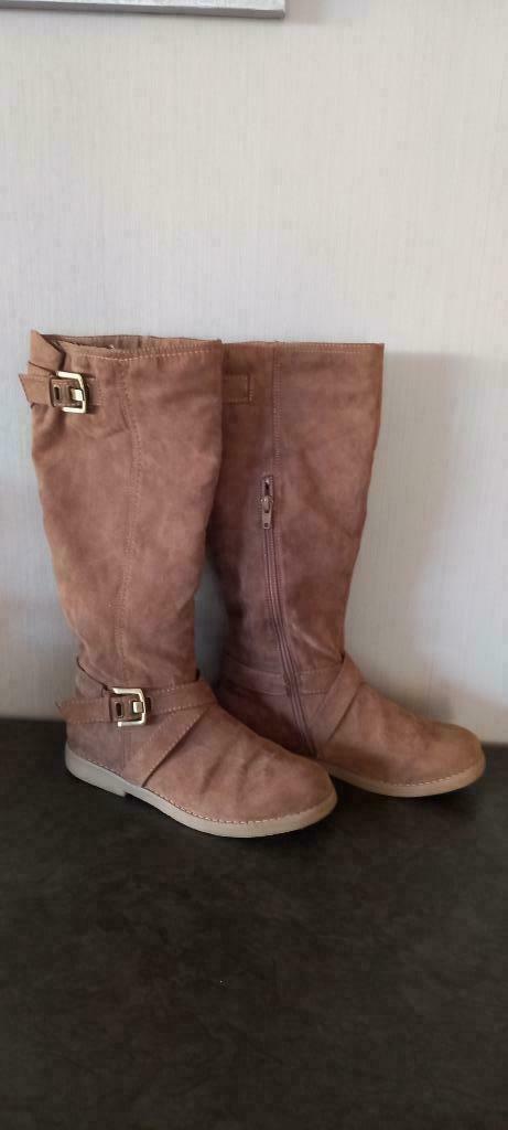 lichtbruin wollen daim laarzen merk Graceland mt 38, Kleding | Dames, Schoenen, Hoge laarzen, Bruin, Ophalen of Verzenden, Graceland
