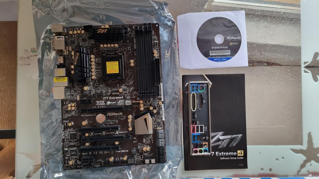 z77 moederbord, Computers en Software, Moederborden, Ophalen, Gebruikt, Intel, LGA 1155