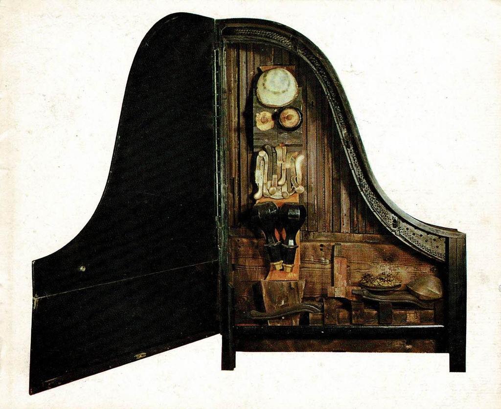Les cadres les pianos les armoires les tombes de Vic Gentil, Boeken, Ophalen of Verzenden, Gelezen