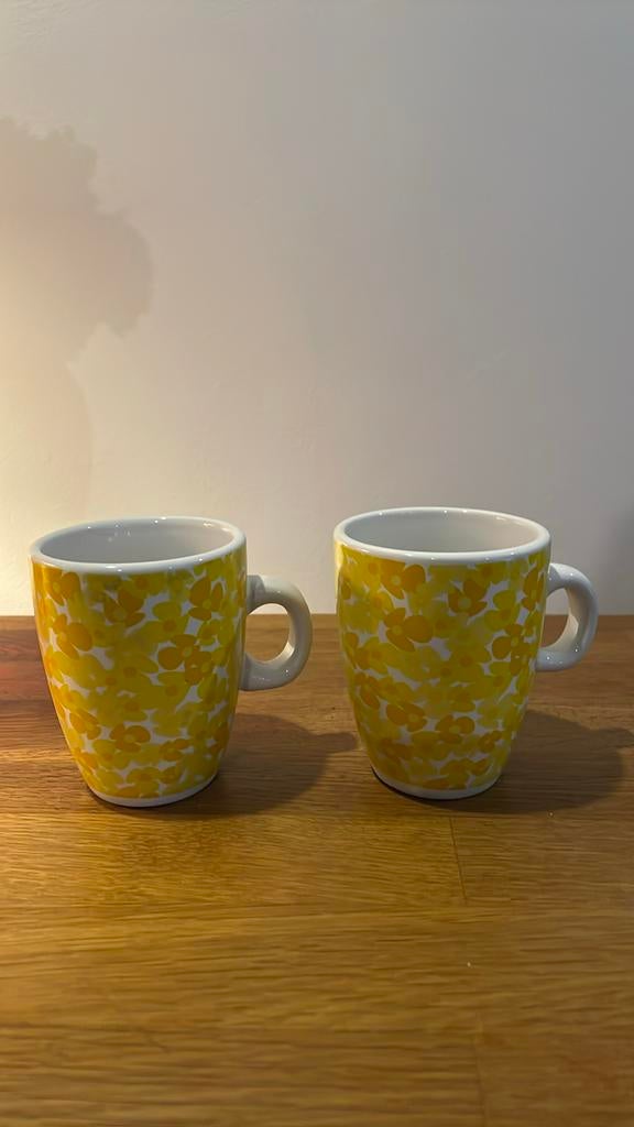 Koffiekopjes, Ophalen, Zo goed als nieuw