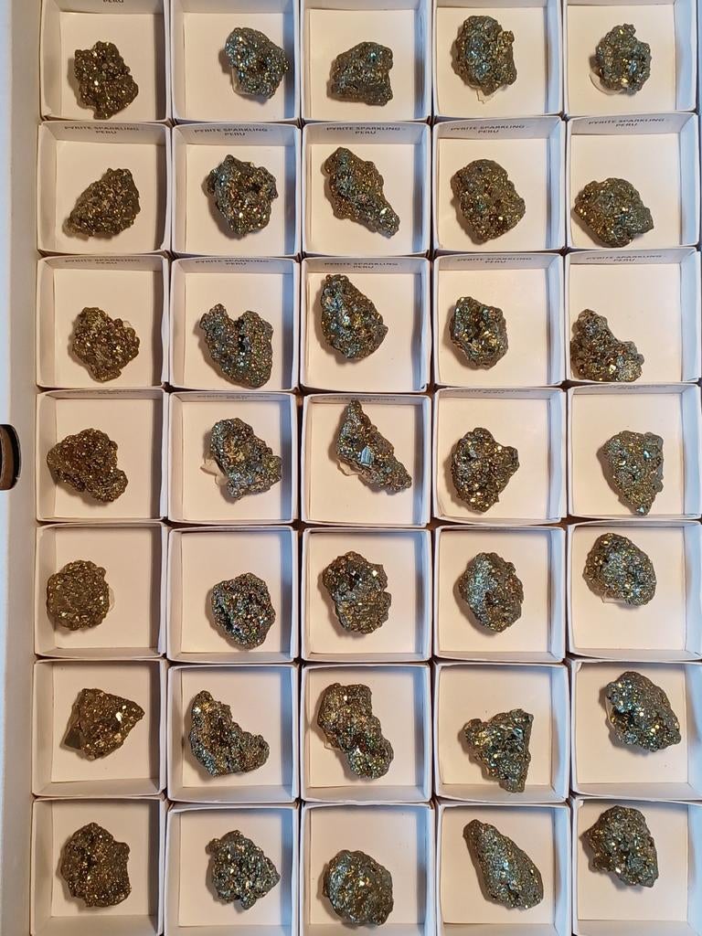 Mooie blokjes pyriet uit Peru - uit te kiezen aan 10€/stuk, Ophalen of Verzenden, Mineraal