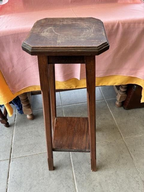 Hoge houten bloemenstaander., Ophalen, Gebruikt, Hout