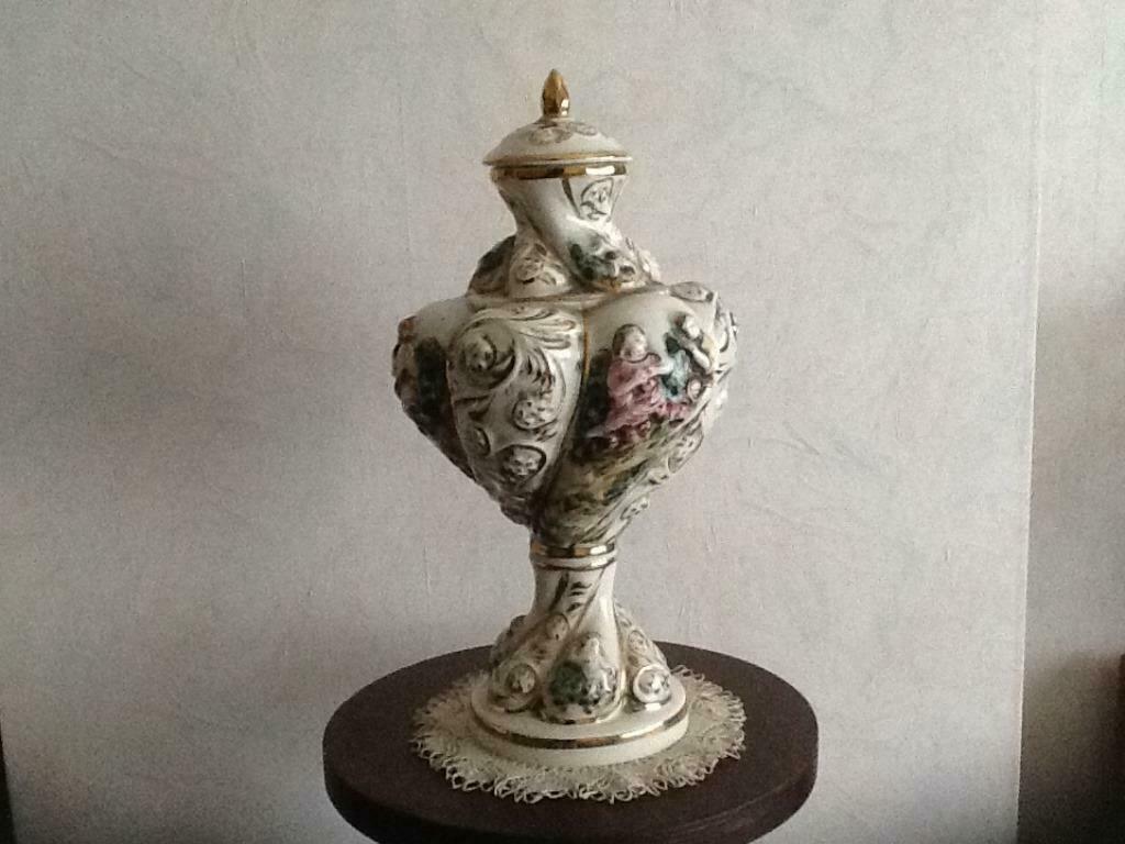 Vaas in Capodimonte, Antiquités & Art, Curiosités & Brocante, Enlèvement