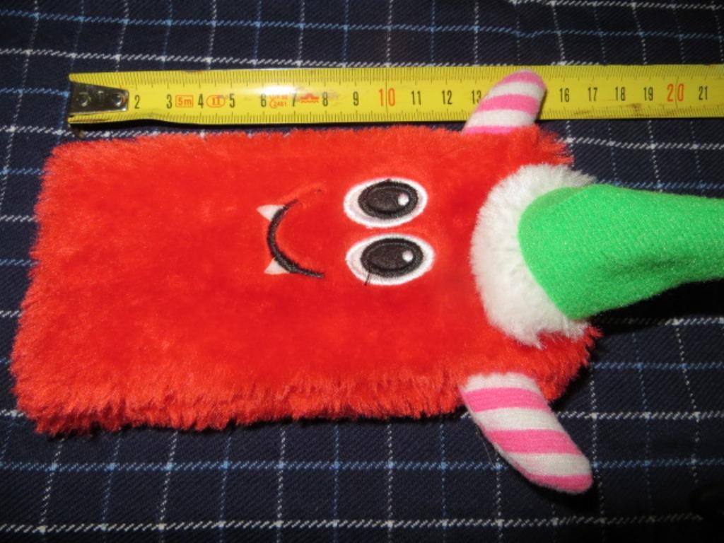Grappig Telefoonhoesje - GSM-hoesje : Rood Monster met hoed, Ophalen of Verzenden, Zo goed als nieuw, Hoesje of Tasje