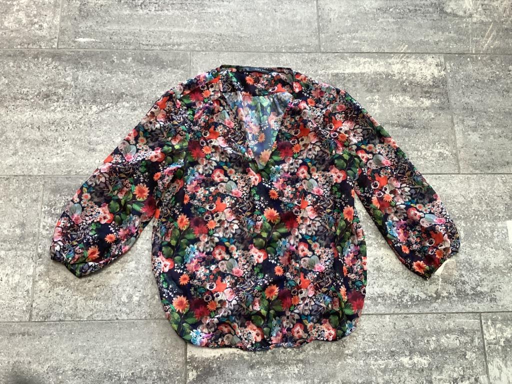 Blouse Zara M, Kleding | Dames, Blouses en Tunieken, Maat 38/40 (M), Overige kleuren, Zara, Ophalen of Verzenden