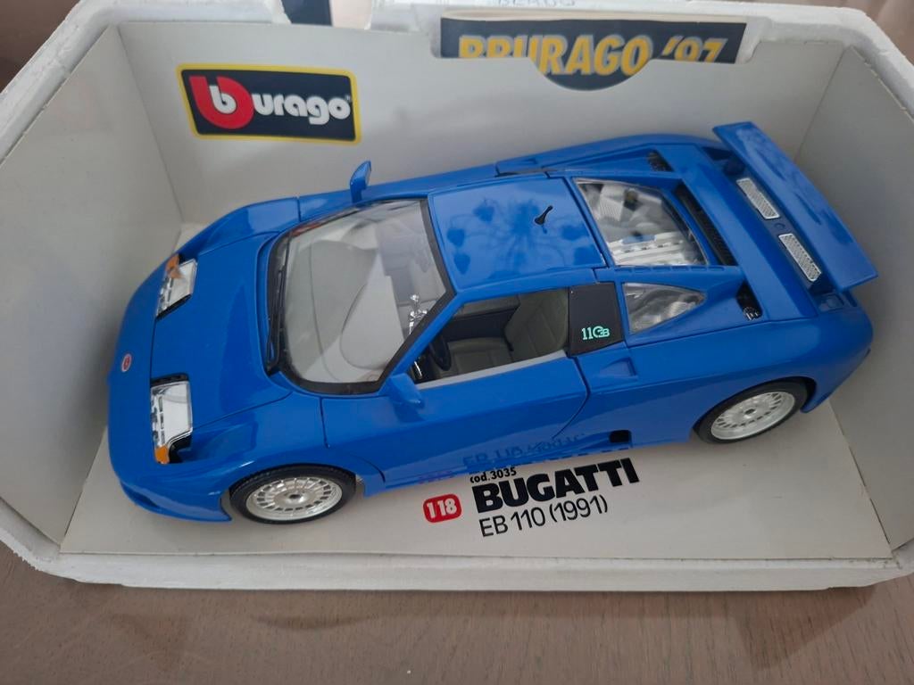 Bugatti EB110. 1991 blauw, Hobby & Loisirs créatifs, Voitures miniatures | 1:18, Enlèvement, Comme neuf, Voiture, Burago