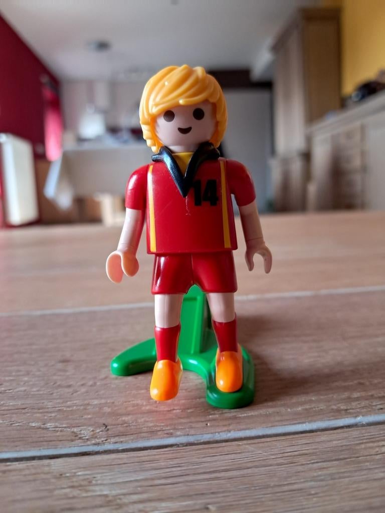 Playmobil 6897 - Belgische voetballer, Kinderen en Baby's, Speelgoed | Playmobil, Ophalen of Verzenden, Zo goed als nieuw