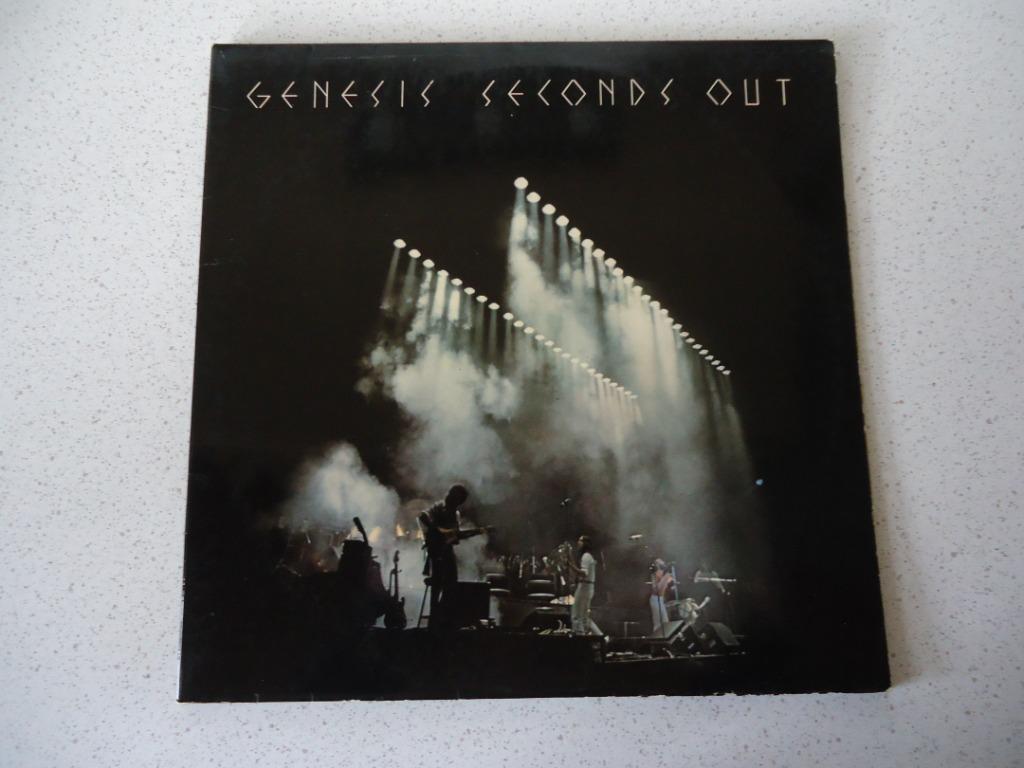 Dubbel LP van "Genesis" Seconds Out anno 1977., Ophalen of Verzenden, Zo goed als nieuw, 12 inch, Poprock